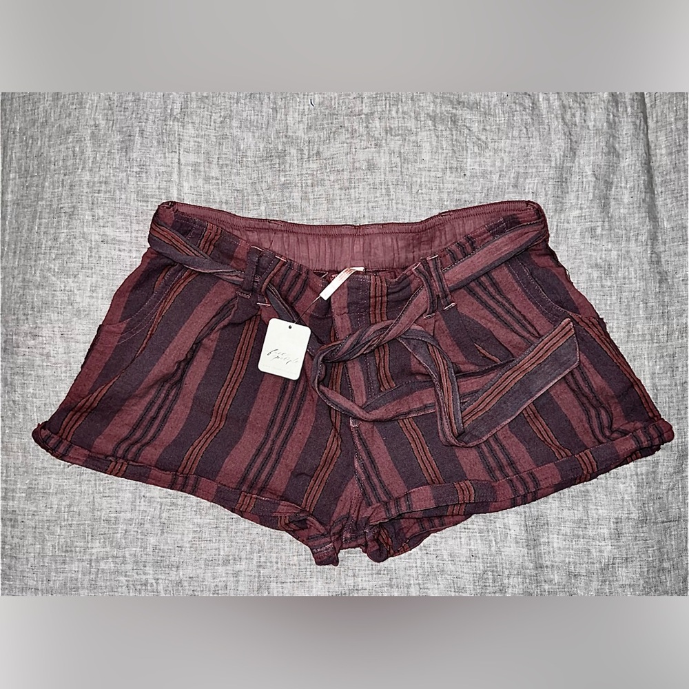 NWT. Free people shorts